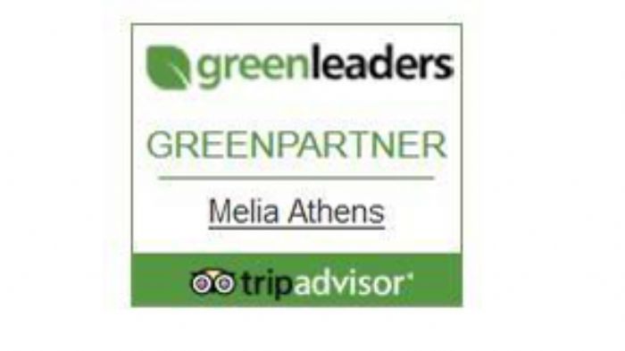 Το Melia Athens, εφαρμόζει «πράσινες» πρακτικές όπως ανακύκλωση αποβλήτων, πρόγραμμα εξοικονόμησης νερού σε πετσέτες και σεντόνια, κ.α.